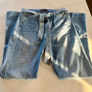 GAP Relaxed Fit Light Blue High Rise Flare Jeans - Women’s Size 4/27S